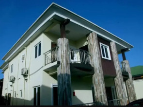 Ivon Suites