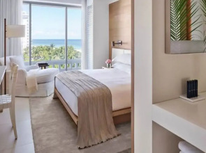 The Miami Beach EDITION