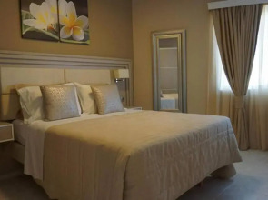 Remvi Deluxe Apartment 104 with Sea View