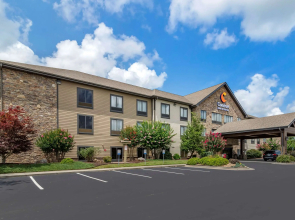 Comfort Inn & Suites Blue Ridge