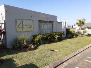 Lands End Family Only Apartment