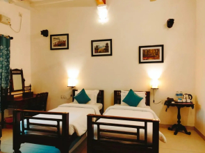 Dumas Guest House