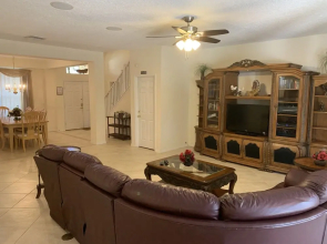 Emerald Island Resort Six-bedroom