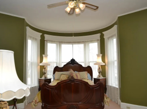 The Grand Anne Bed and Breakfast