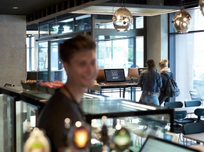 Steel House Copenhagen - Hostel