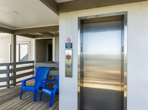 Maritime West C-33 3 Bedroom Condo by RedAwning