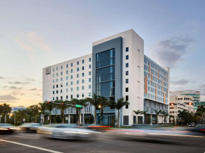 AC Hotel by Marriott Miami Aventura