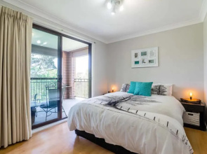 Kookaburra Retreat
