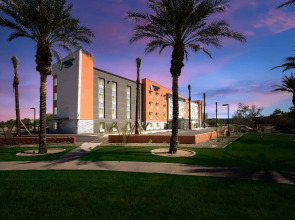 Woodspring Suites Chandler Airport