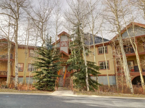 101 Streamside Lane 2 Bedroom Condo by RedAwning