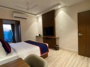 Zip By Spree Hotels Shirdi