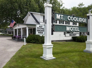 Mount Coolidge Motel