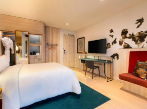 Renaissance Amsterdam Hotel