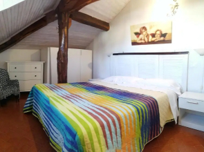 DELIZIOSO ATTICO CON AMPIO TERRAZZO e GARAGE A DUE PASSI DAL MARE e DALLE CINQUETERRE LT-0485