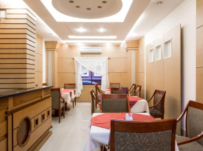 Little Brick Saigon Hotel