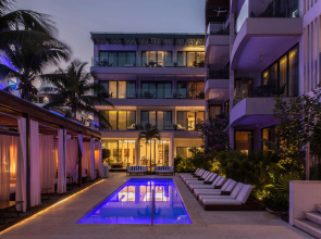 Thompson Playa Del Carmen Beach House