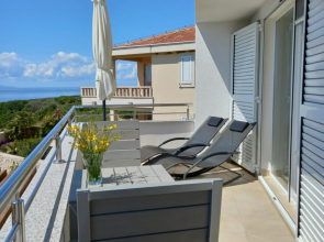 Sea Salt Apartment