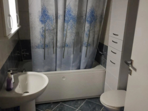 Splendid Two Bedroom Apartment Anastas Mitrev 25