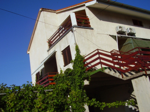 Apartment Mir A1 Betina, Island Murter