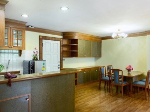 Town In Town Garden Resort