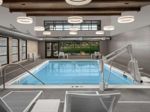 Country Inn & Suites by Radisson, Seattle-Tacoma International Airport, WA