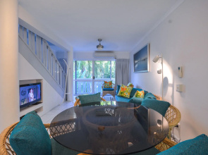 Apartments at The White House Port Douglas