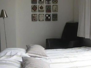 Shared Bed & Breakfast