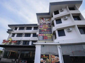 OYO 1148 Kenyalang Suite