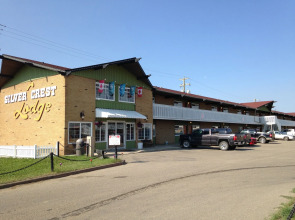 Silver Crest Lodge