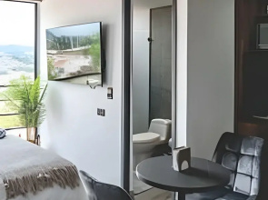 Epic Suite 302 Deluxe Aeropuerto