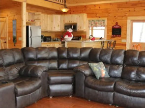 Holiday Home Let the Good Times Roll