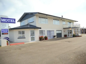 Moana Court Motel