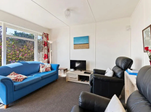 Pakawau Beach House - Golden Bay Holiday Home