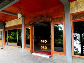 Wisma Joglo Hotel