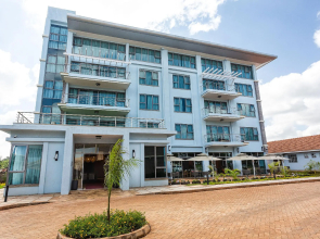 Ulwazi Place by Trianum