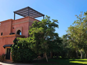 atlas golf resort marrakech "duplex à 02 étages,jardin privé"