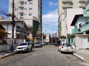 Apartamento Próximo da Praia Itapema