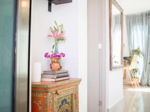 25' Balcony 13' windows Boho Decor Pool Open