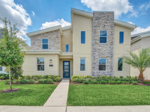 *New* Dreams Come True Villa w/ Private Pool, Kissimmee, US