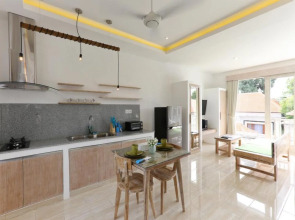 Green Studio Apartment Sanur