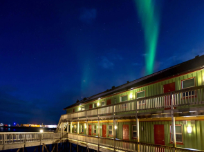 Grønnbuene Rorbu Hotel