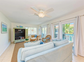 Anna Maria Island Bay Watch Bungalow
