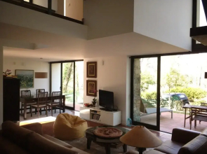 Liiiving in Caminha Oak Tree Chill House