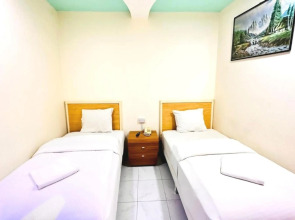 OYO 1118 Sharjah Plaza Hotel