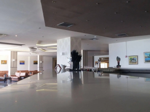 Themis Beach Hotel