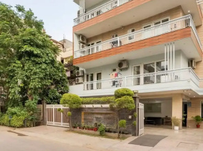 Medical Friendly 2 BR Near Fortis Parfait Street
