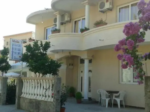 Molla 1 Guesthouse