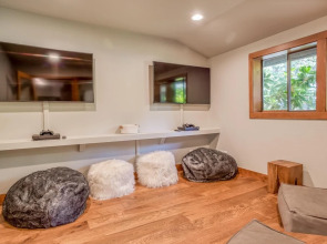 Ski House 155