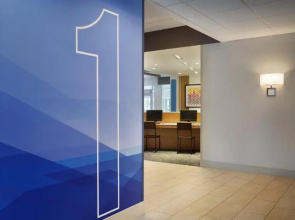 Holiday Inn Express Findlay North
