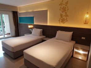 Rita Resort and Residence